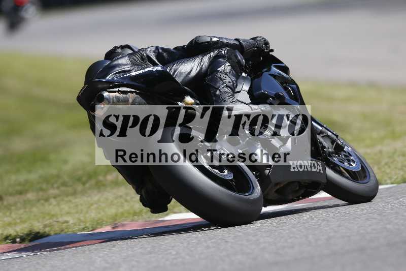 /Archiv-2025/43 08.08.2025 Discover the Bike ADR/Race 3 rot/536